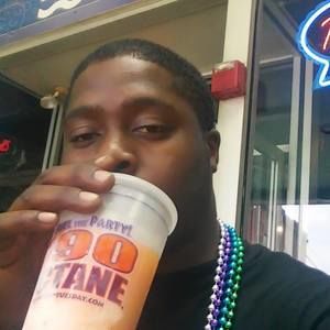 Meet your Posher, Bait